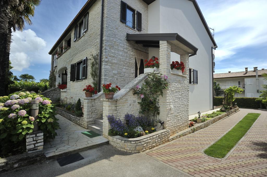Apartmani Villa Otilija Porec Luaran gambar