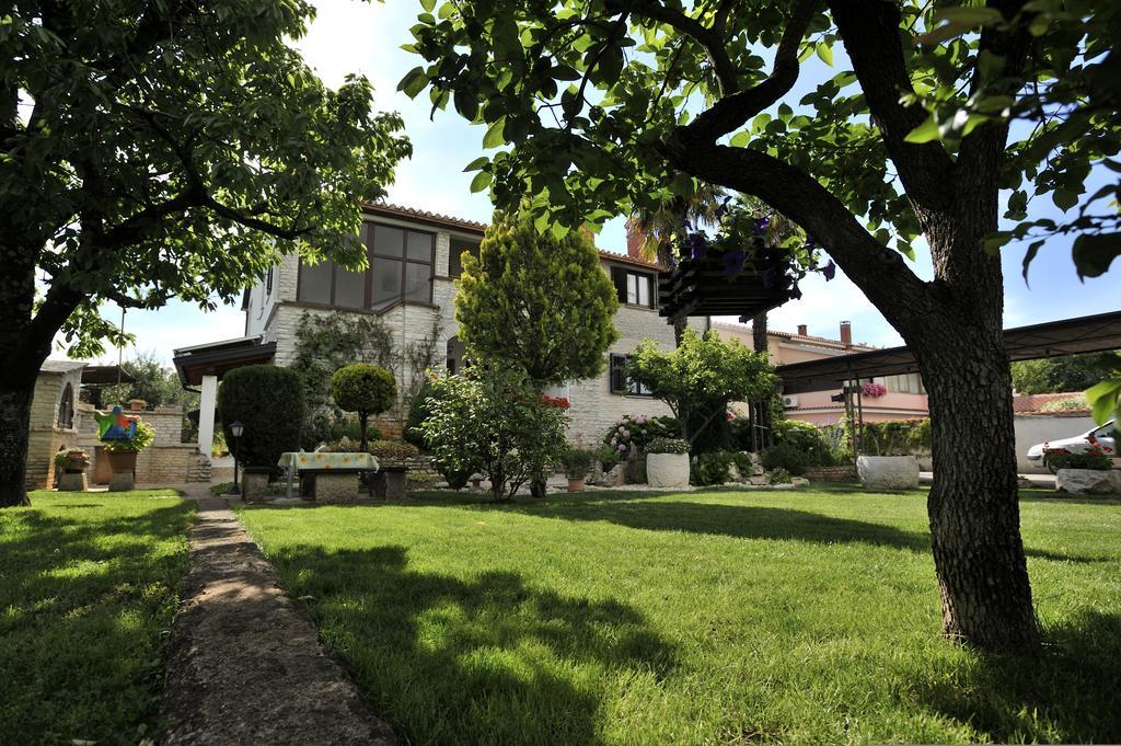 Apartmani Villa Otilija Porec Luaran gambar