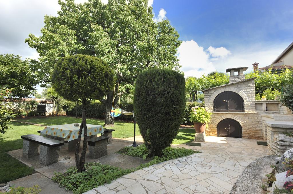 Apartmani Villa Otilija Porec Luaran gambar