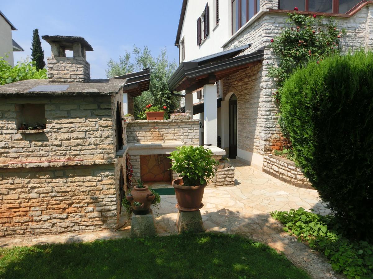 Apartmani Villa Otilija Porec Luaran gambar